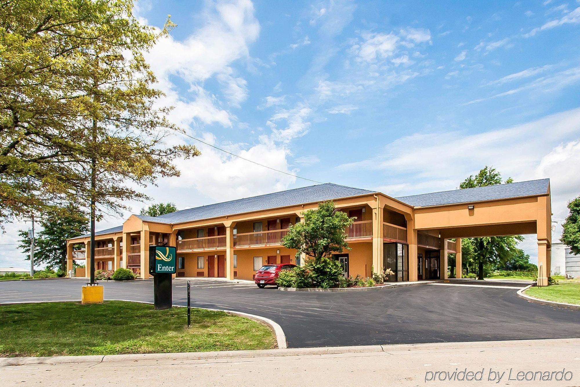 Quality Inn Charleston - Sikeston Exterior photo