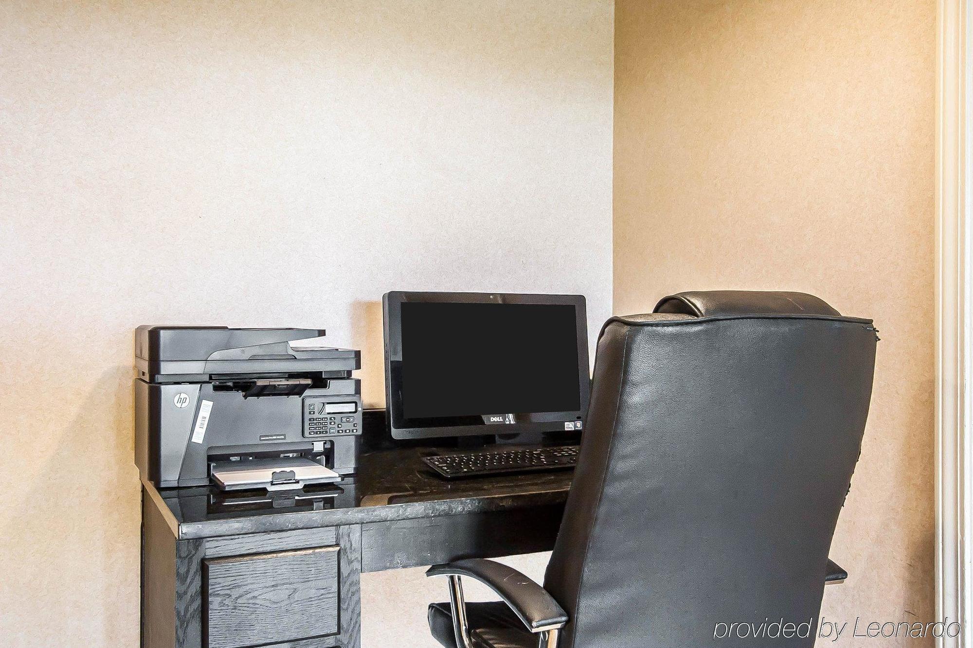 Quality Inn Charleston - Sikeston Exterior photo